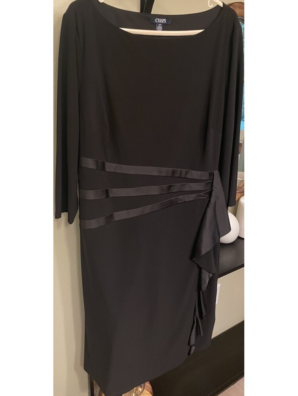 Chaps Women’s Black Dress Size 20W Sheath Lined 3/4 Sleeves Ruffle Front
